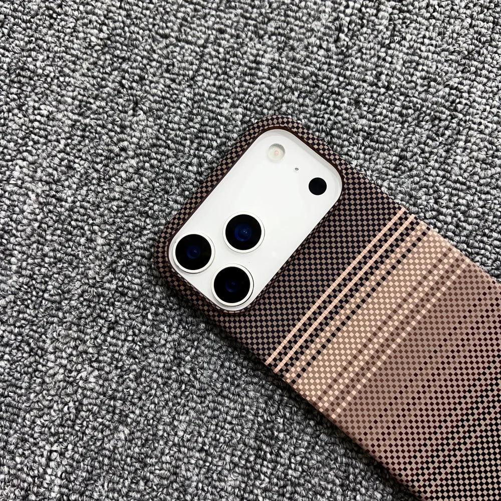 Half Border Carbon Fiber Kevlar Magsafe Magnetic Phone Case For iPhone 17 Air 16 15 14 13 12 Plus Pro Max Fashion Texture Cover