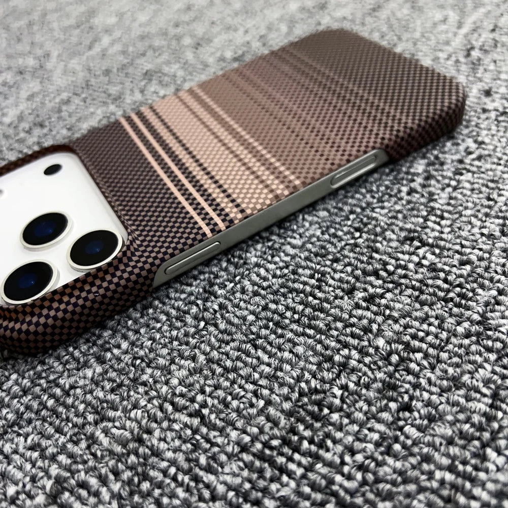 Half Border Carbon Fiber Kevlar Magsafe Magnetic Phone Case For iPhone 17 Air 16 15 14 13 12 Plus Pro Max Fashion Texture Cover