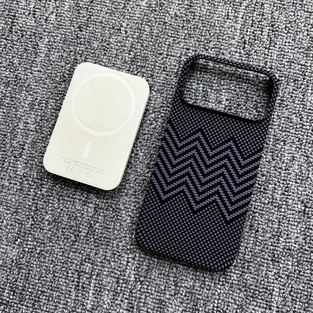 Half Border Carbon Fiber Kevlar Magsafe Magnetic Phone Case For iPhone 17 Air 16 15 14 13 12 Plus Pro Max Fashion Texture Cover