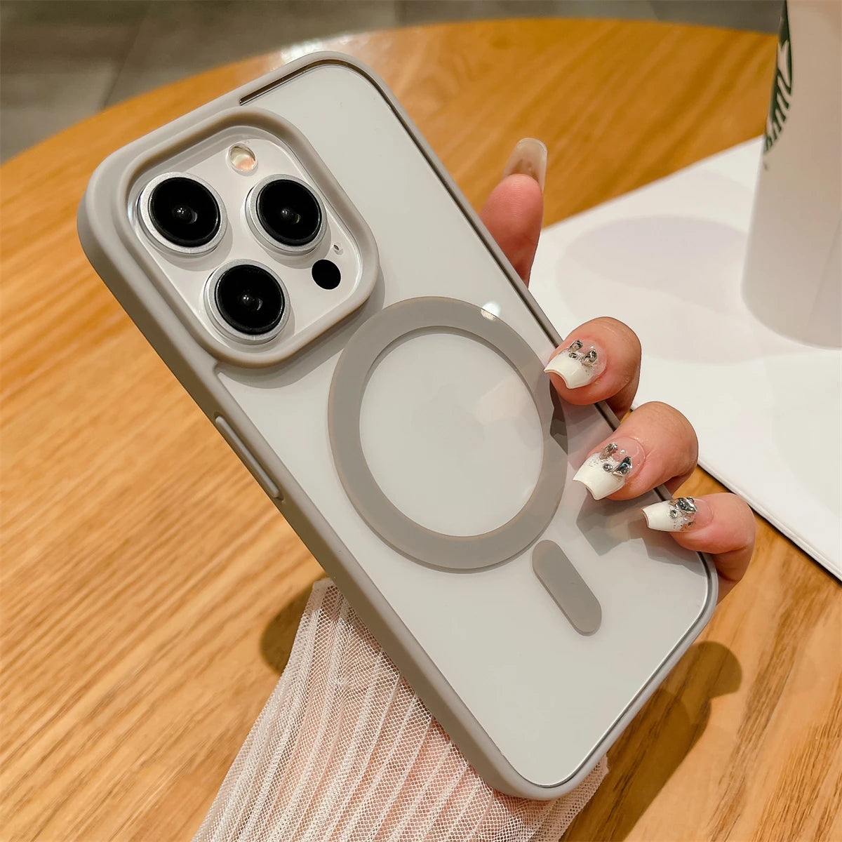 Luxury Shockproof Magsafe Wireless Charge Case for iPhone 17 16 Plus 15 14 13 12 11 Pro Max XR 17Air Clear Magnetic Bumper Cover